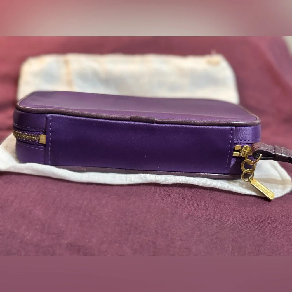 Coach 603336 Satin Jewelry Travel Case Purple EUC